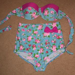 High waisted bikini and top